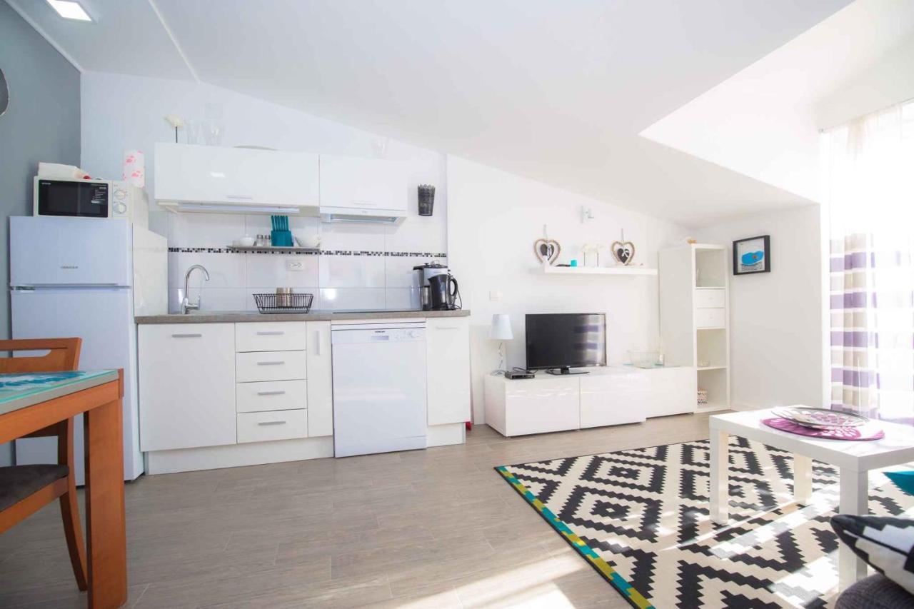 Apartments In Rogoznica 36019 Ngoại thất bức ảnh