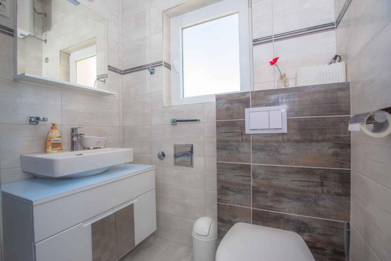 Apartments In Rogoznica 36019 Ngoại thất bức ảnh