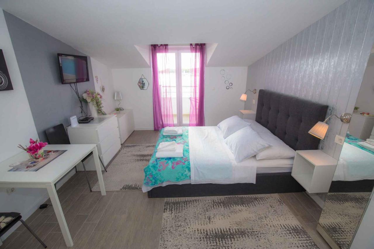 Apartments In Rogoznica 36019 Ngoại thất bức ảnh