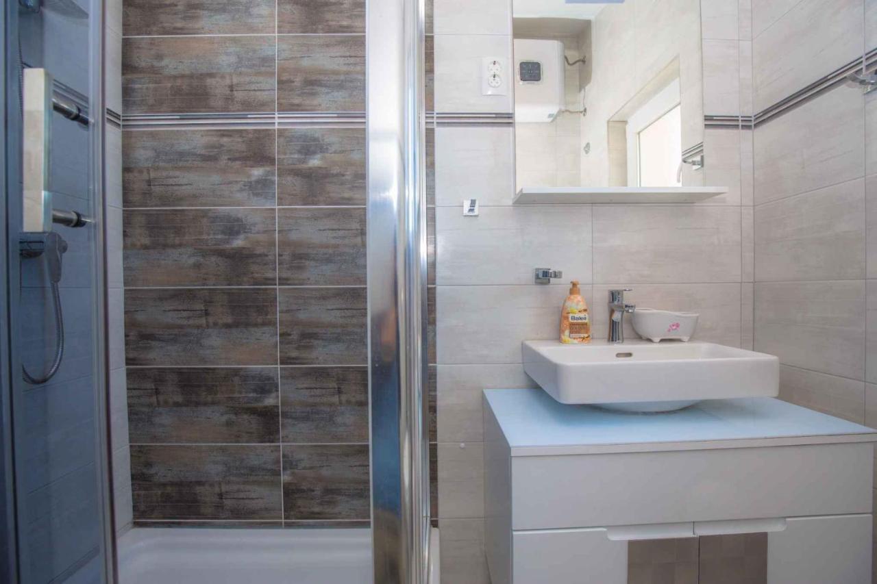 Apartments In Rogoznica 36019 Ngoại thất bức ảnh