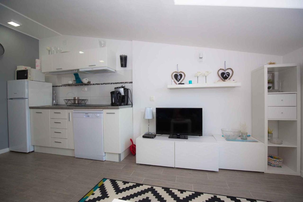Apartments In Rogoznica 36019 Ngoại thất bức ảnh