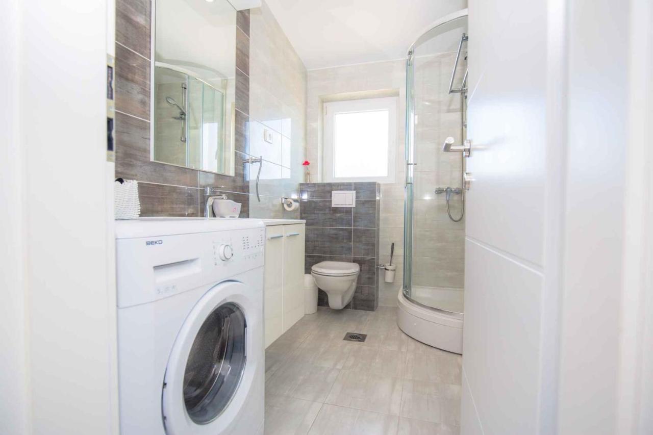 Apartments In Rogoznica 36019 Ngoại thất bức ảnh