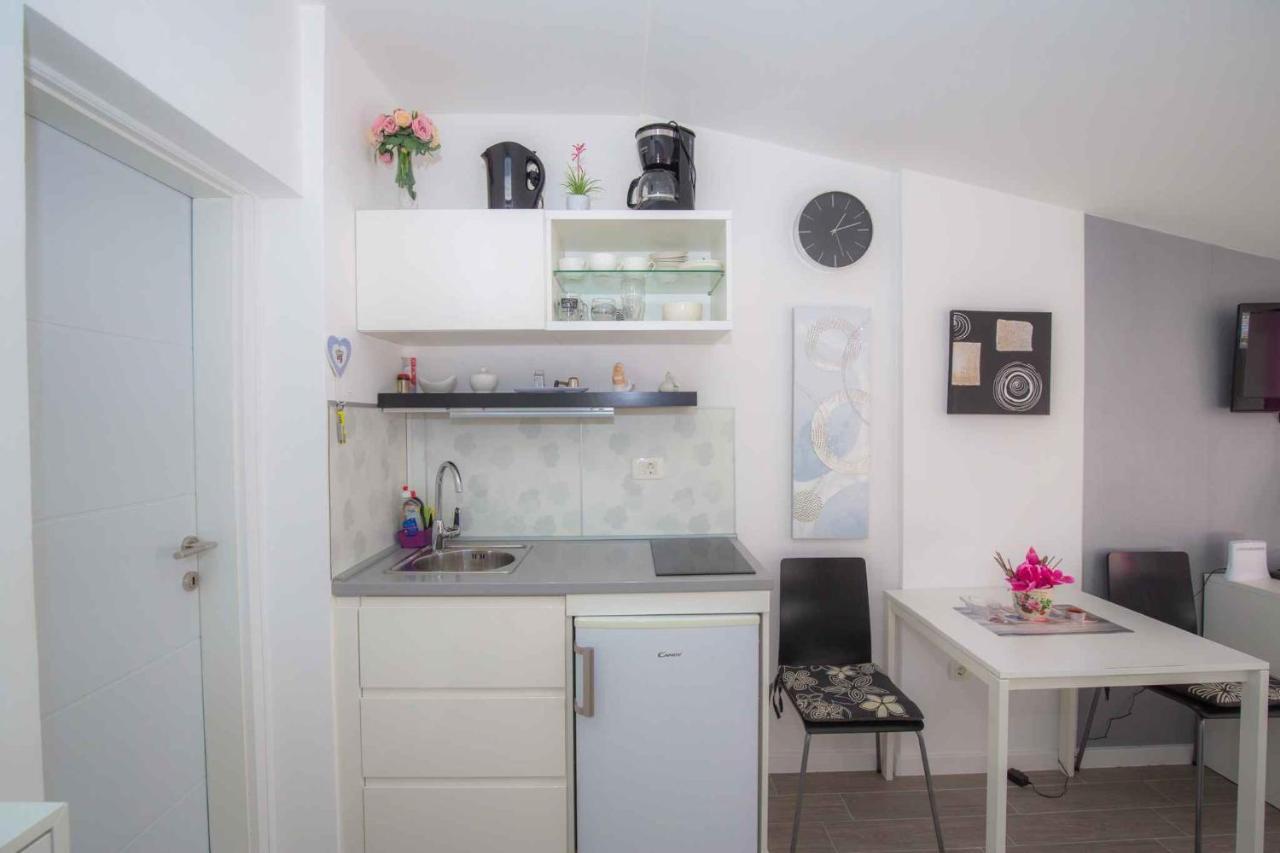 Apartments In Rogoznica 36019 Ngoại thất bức ảnh