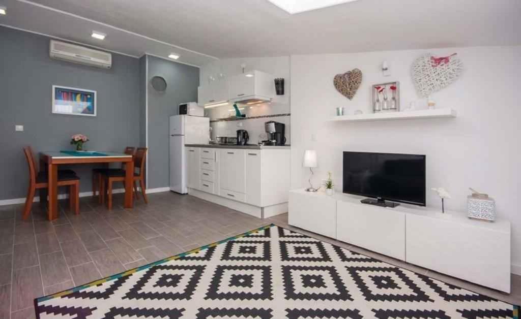 Apartments In Rogoznica 36019 Ngoại thất bức ảnh