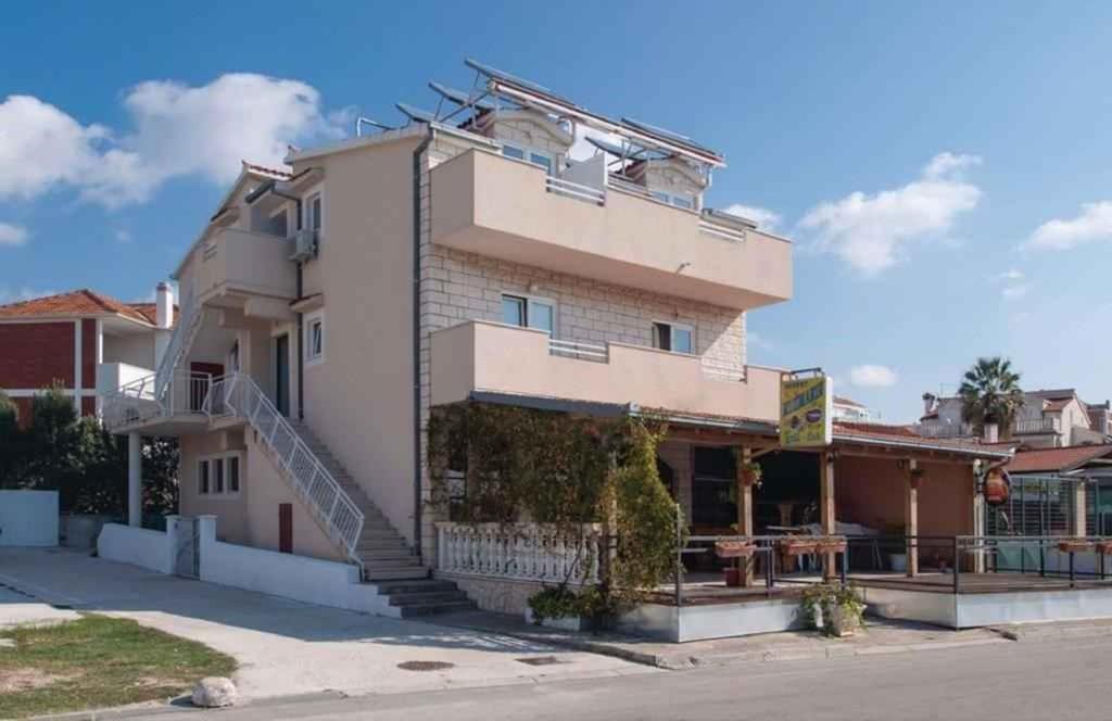 Apartments In Rogoznica 36019 Ngoại thất bức ảnh