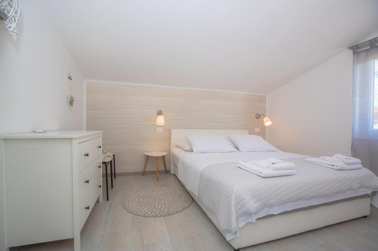 Apartments In Rogoznica 36019 Ngoại thất bức ảnh